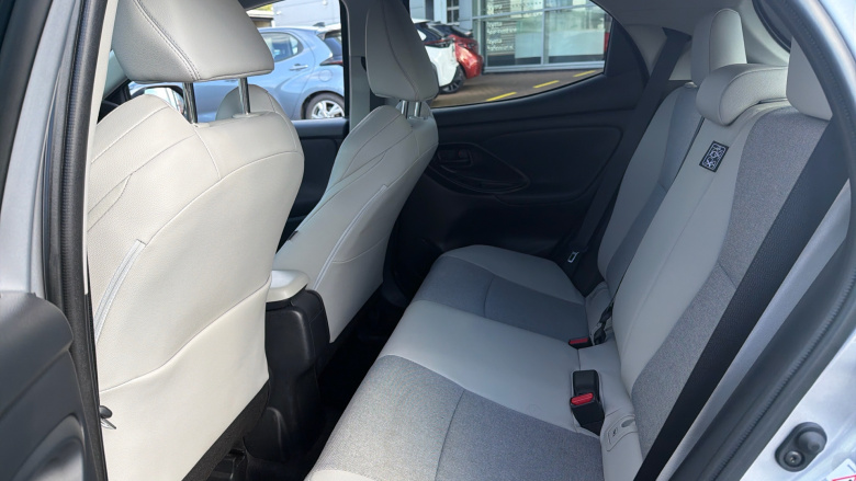 Toyota Yaris 1.5 Hybrid Excel 5dr CVT Hybrid Hatchback